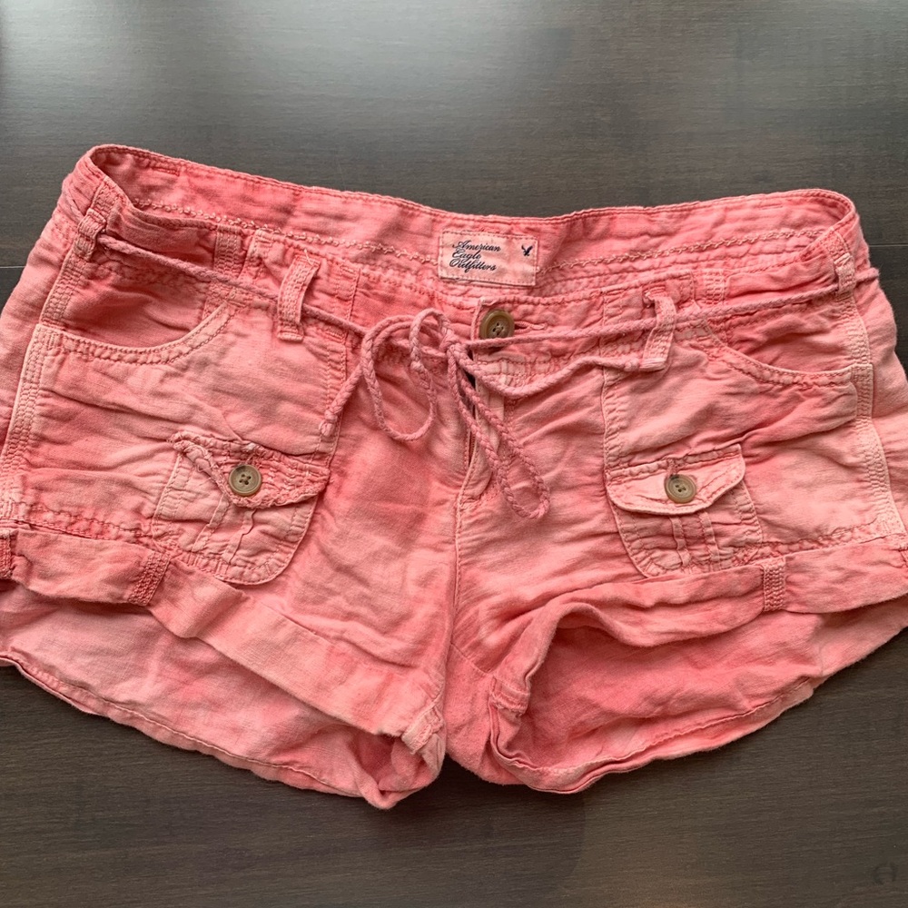American Eagle ombre shorts